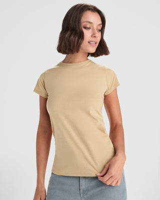 Capri Women's Fitted T-Shirt 170 GSM
